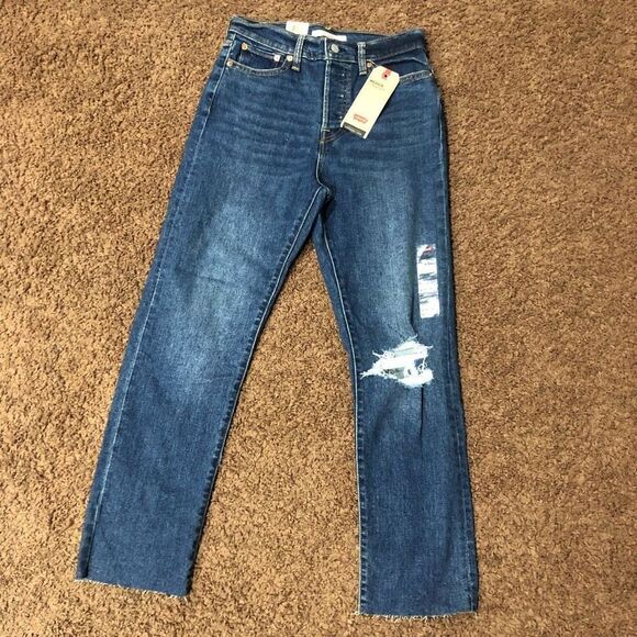 New Levi’s Queen of the Meadow Distressed High Waist Straight Leg Jeans For Wome - Picture 4 of 12